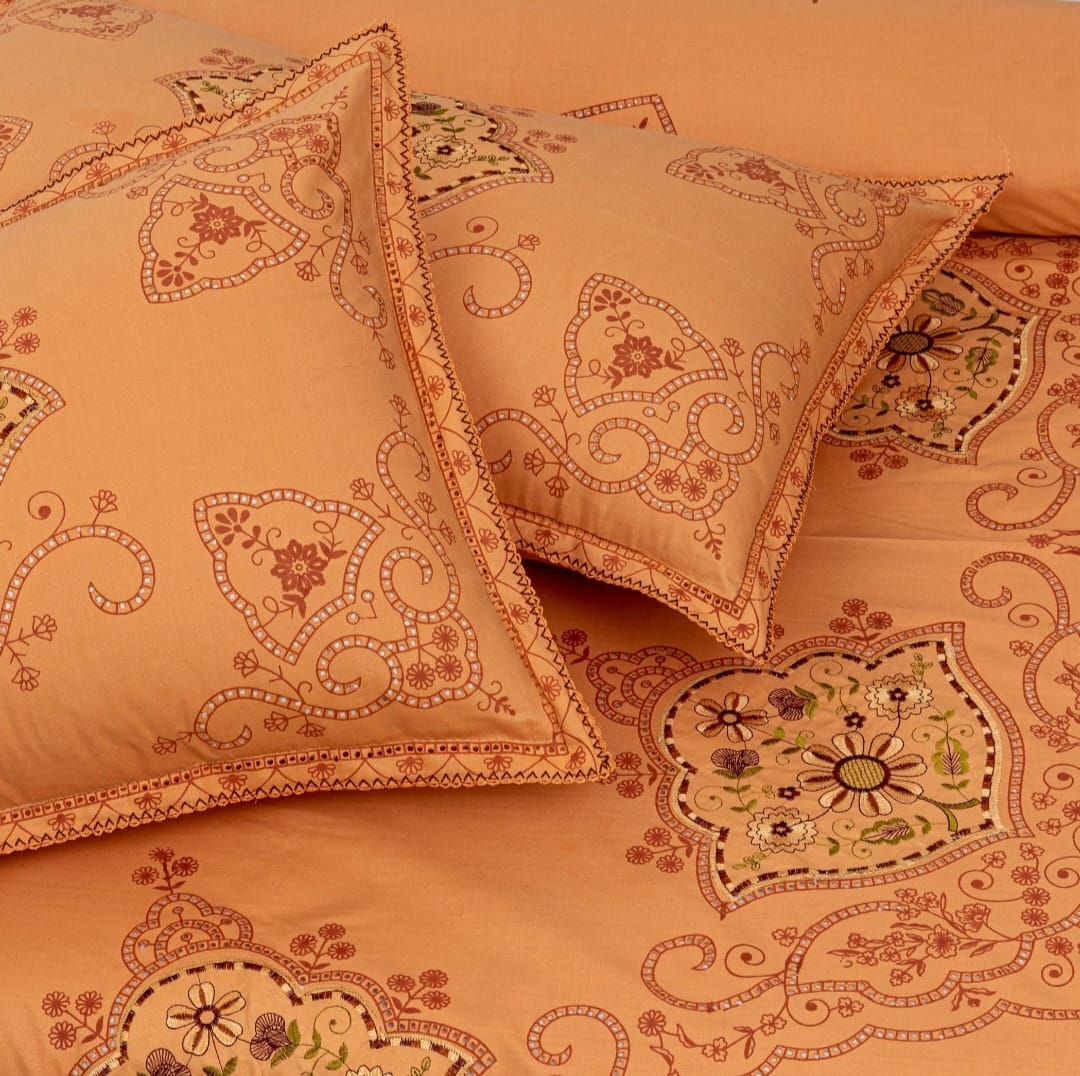 3 PCS KING SIZE EMBROIDERED APLIC BEDSHEET