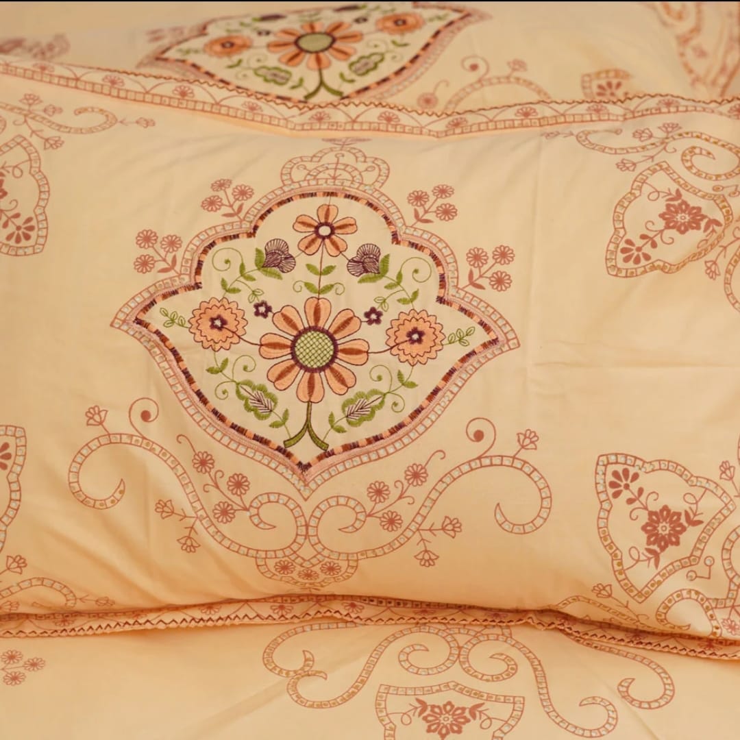 3 PCS KING SIZE EMBROIDERED APLIC BEDSHEET